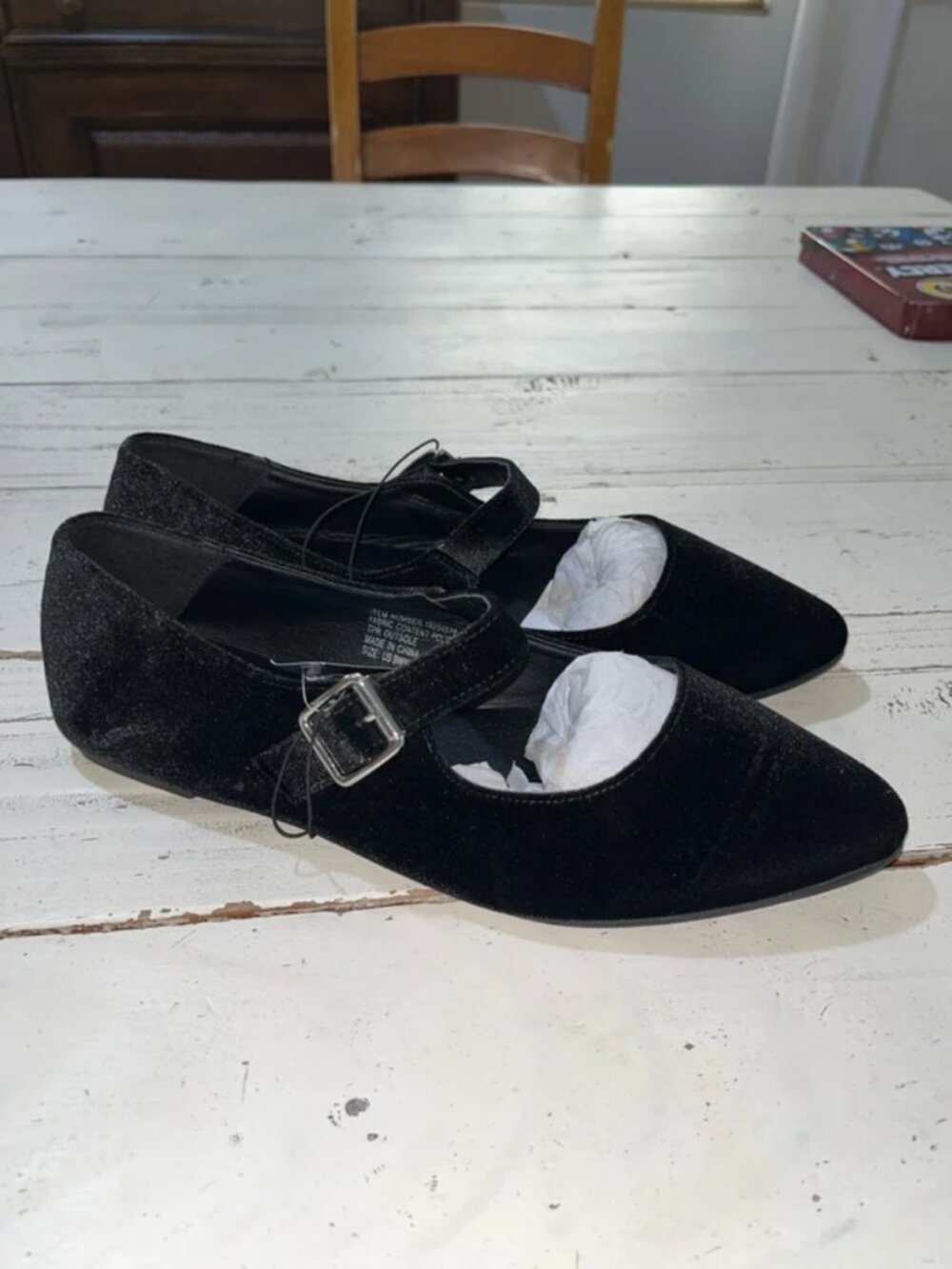 Woman’s Mary Jane’s Size 9 - Picture 2 of 5